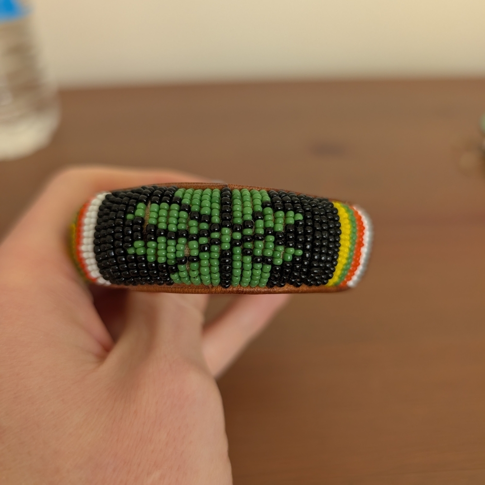 Colorful Beaded Bracelet - Picture 3 of 6